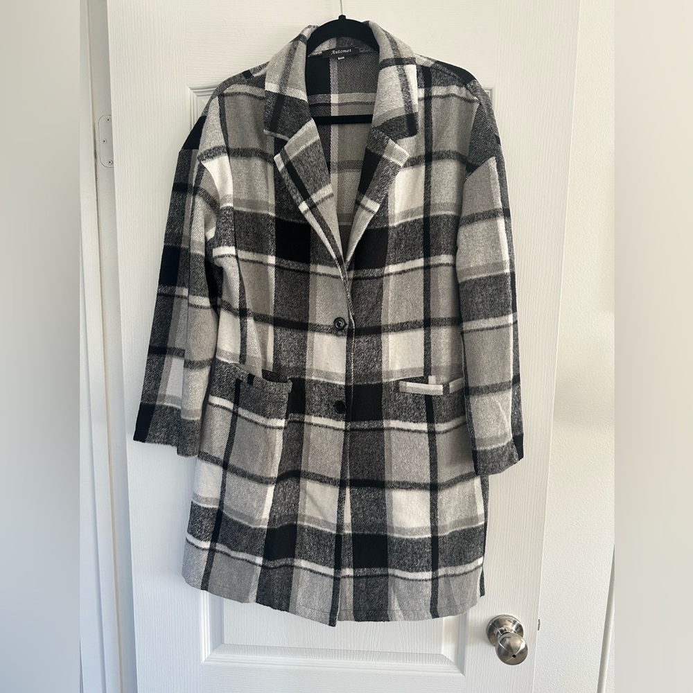 Automat Black/Gray Long Plaid Shacket Size L Never Worn
